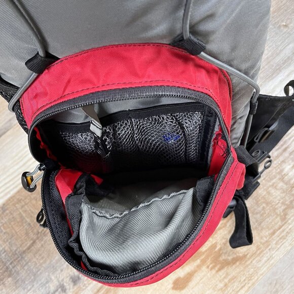 Camelback LOBO Back/Hydration pack Cycling/Hiking/Camping - Picture 3 of 9